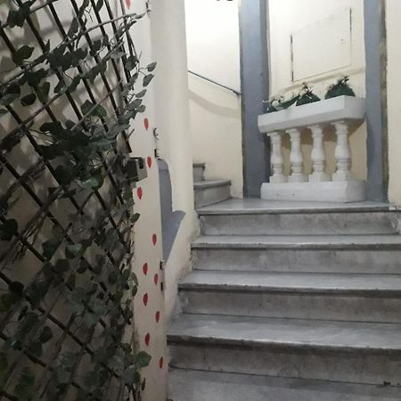 Room Don Carlo Napoli Bagian luar foto