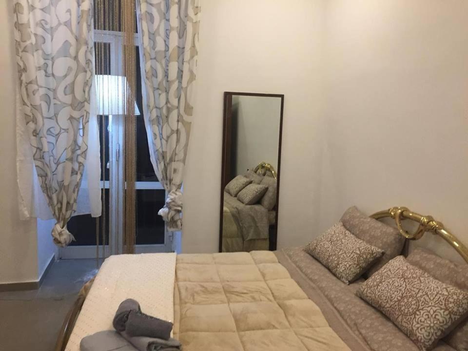 Room Don Carlo Napoli Bagian luar foto