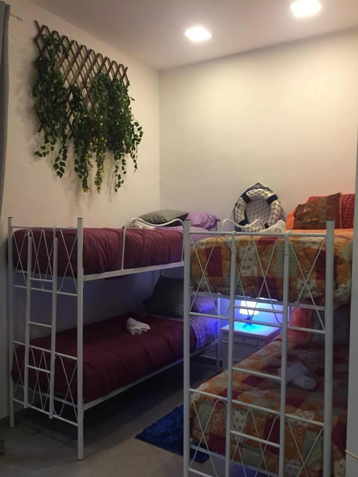 Room Don Carlo Napoli Bagian luar foto